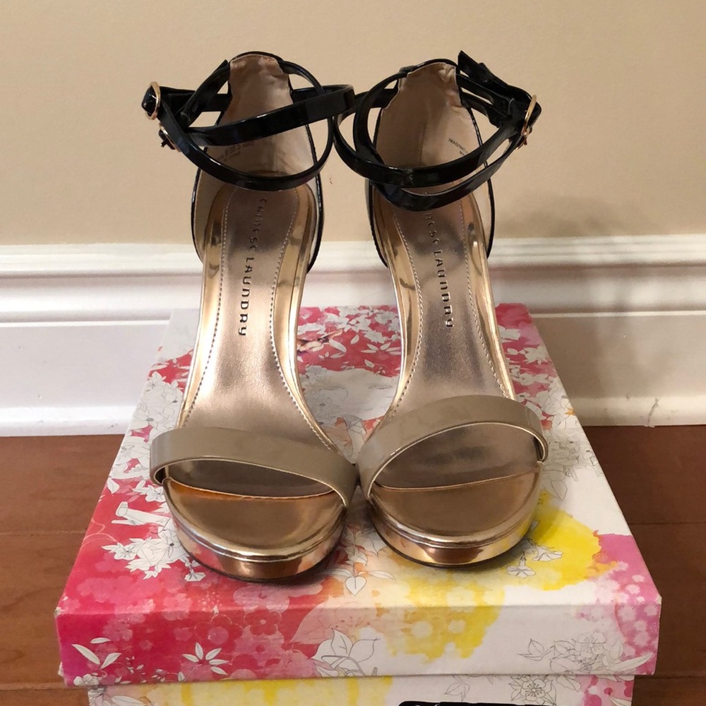 Women’s Chinese Laundry high heeled sandals